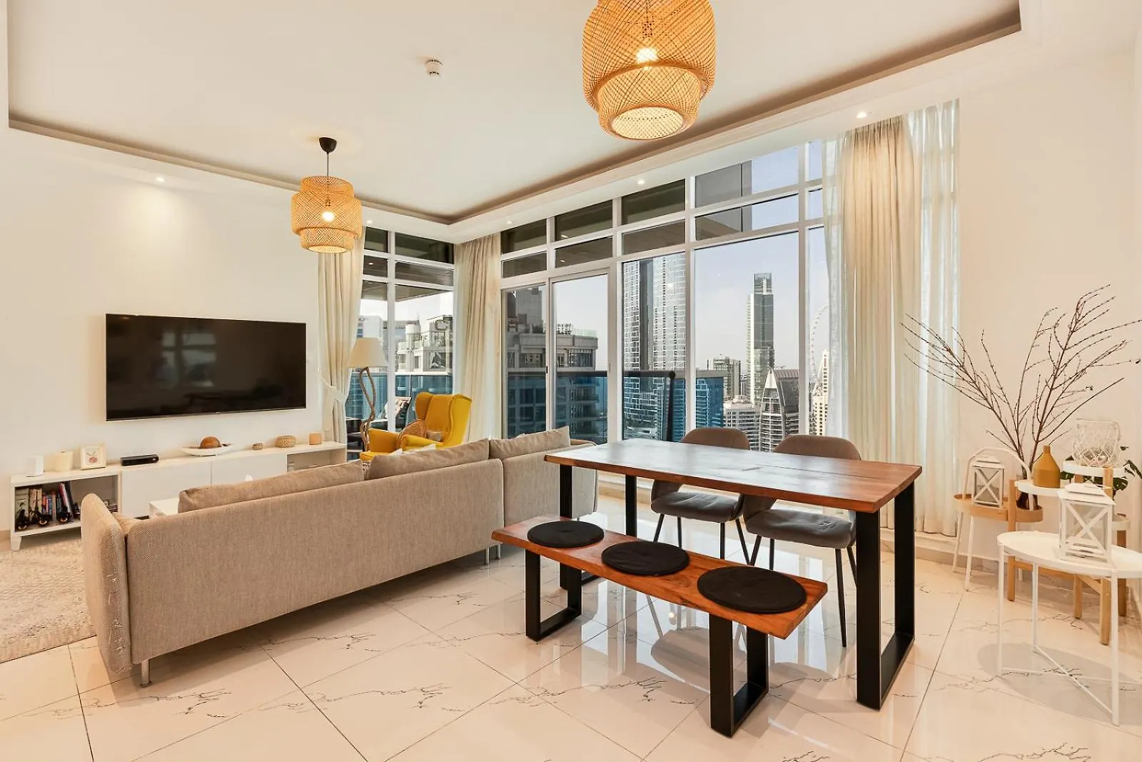 Luxury 2Br Apt With Waterfront Views Dubai United Arab Emirates