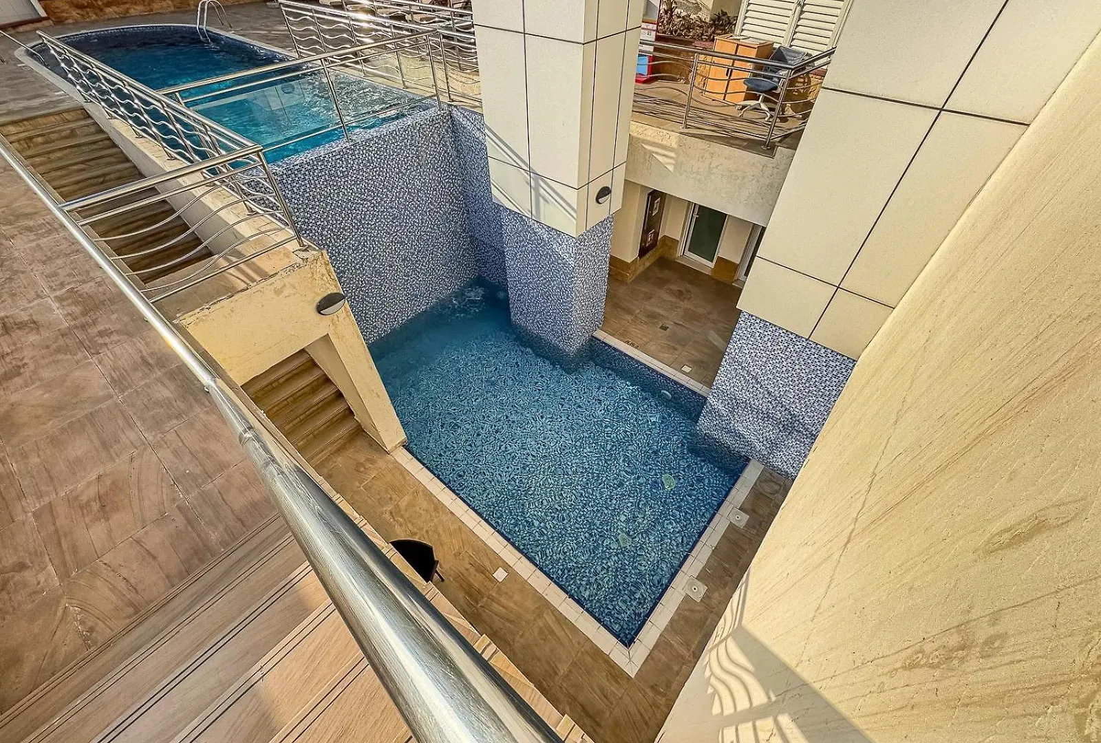 Apartment Luxury 2Br Apt With Waterfront Views Dubai United Arab Emirates
